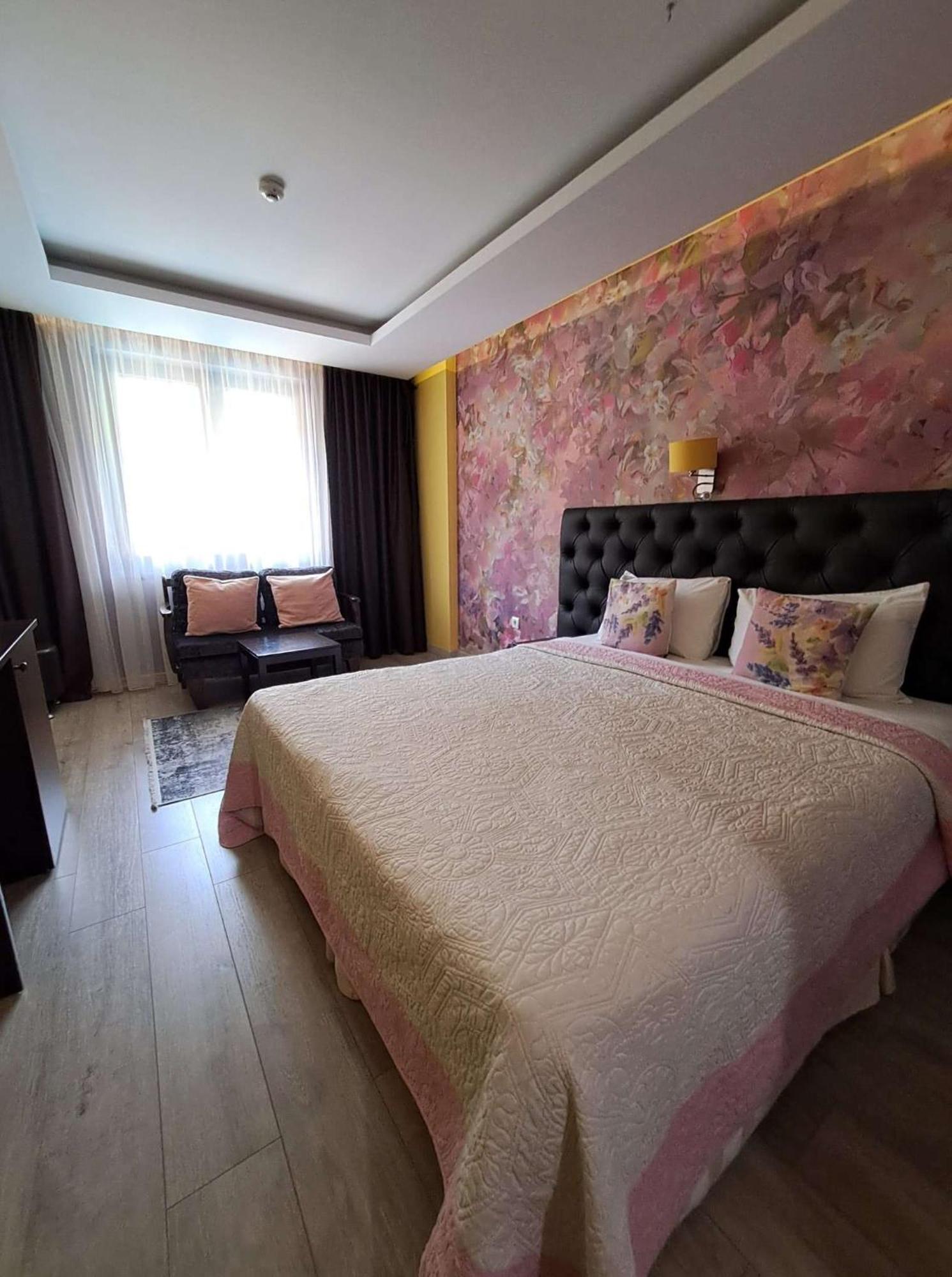 Park Hotel Fairy ชิฟลิค ภายนอก รูปภาพ